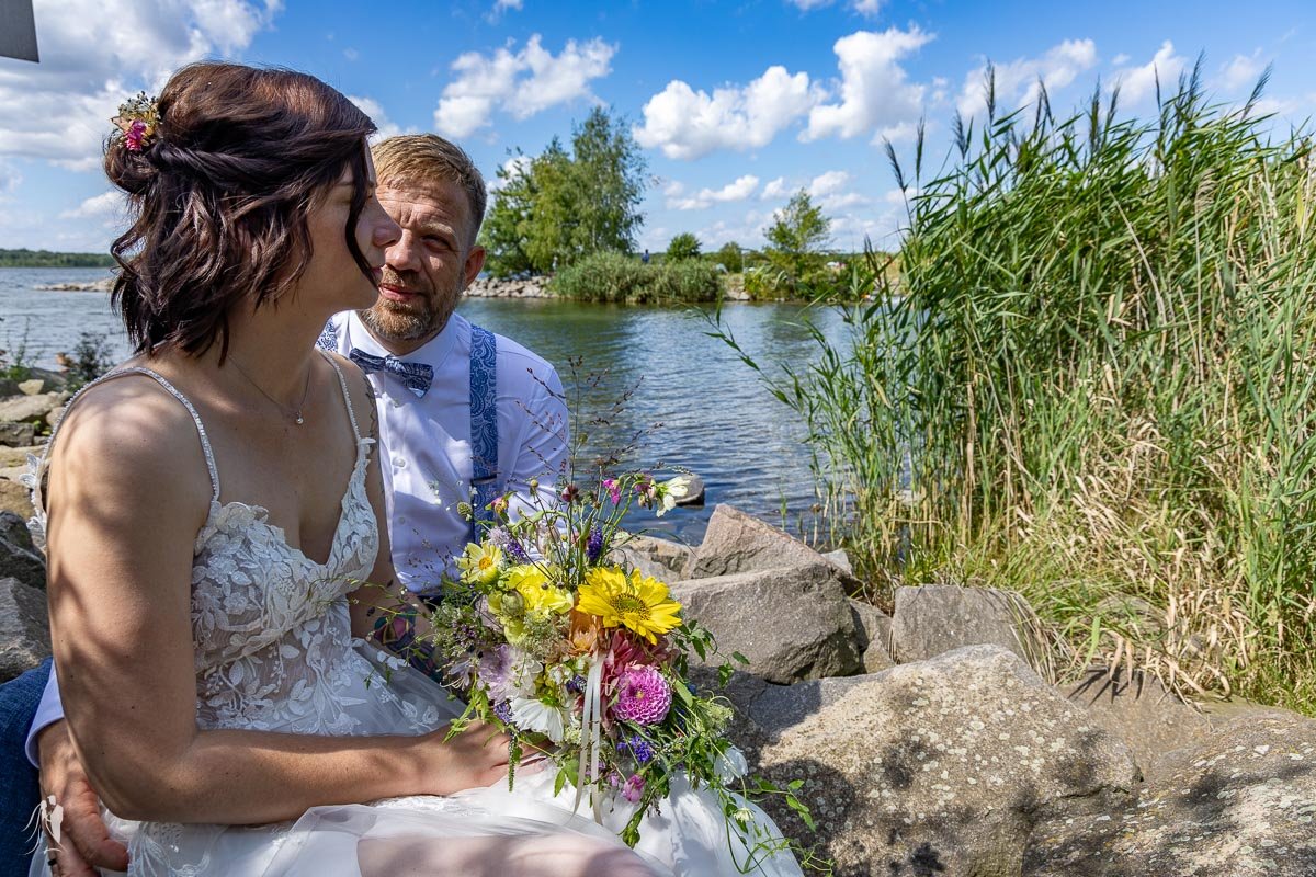 hochzeitsfotograf am cospudener see just tom