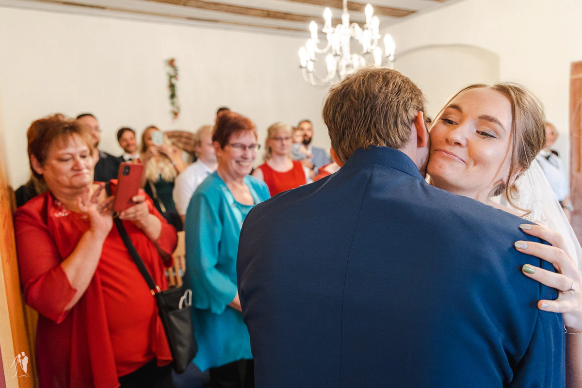 hochzeitsfotograf auf der gattersburg just tom