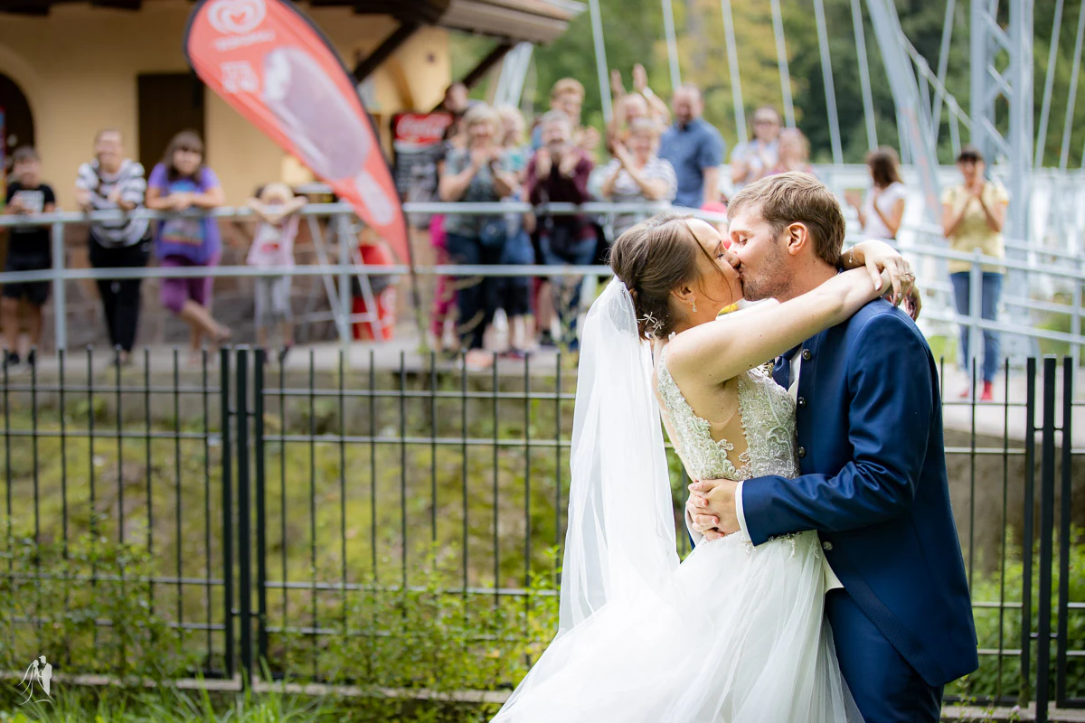 hochzeitsfotograf auf der gattersburg just tom