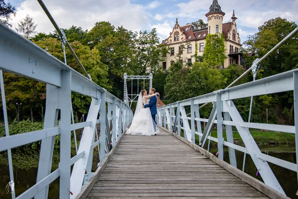 hochzeitsfotograf auf der gattersburg just tom
