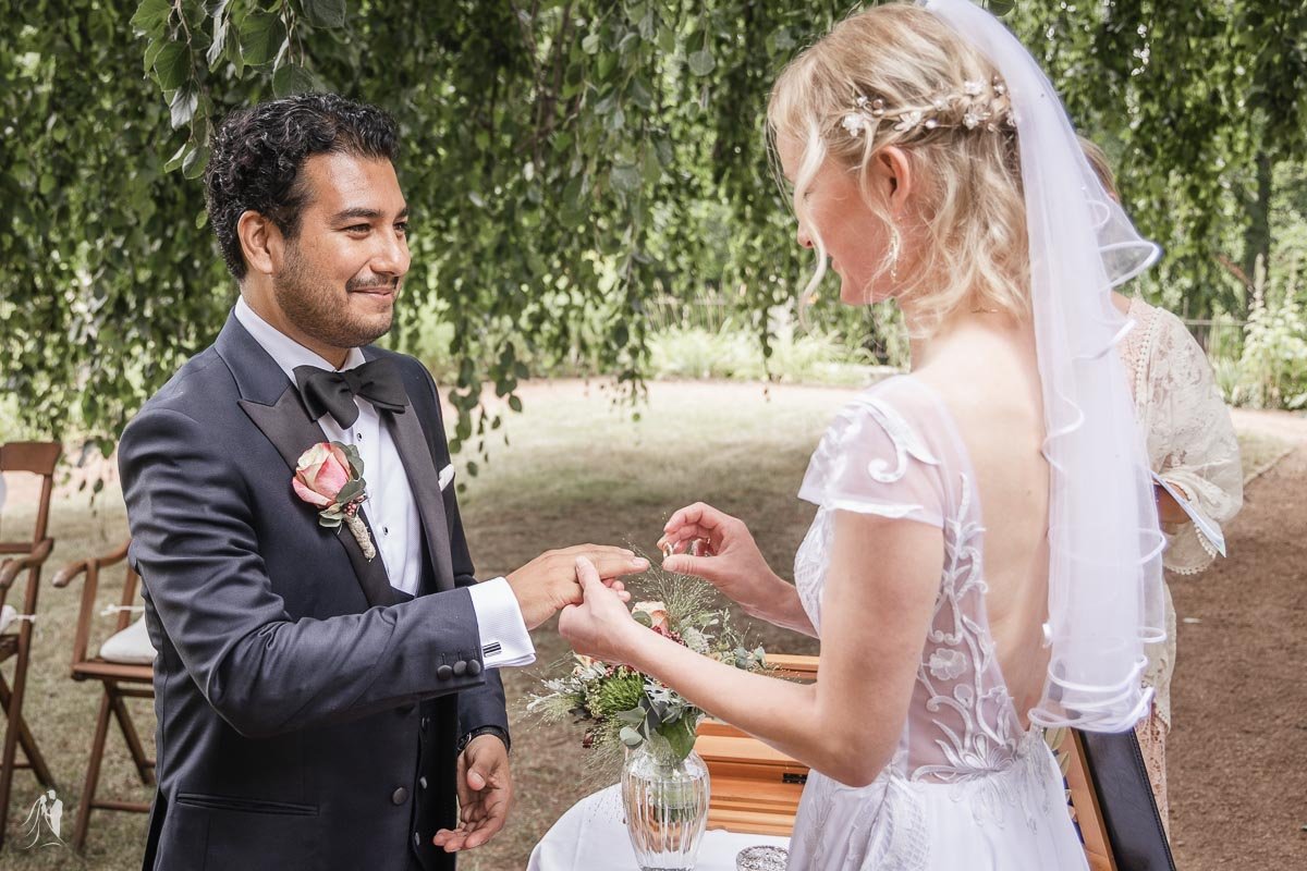 hochzeitsfotograf tom in der villa haar weimar